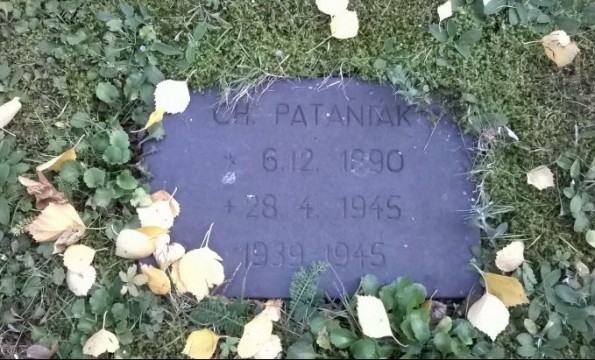 Grab von Charlotte Pataniak auf dem Friedhof Alt-Mariendorf 2, gestorben im Zweiten Weltkrieg